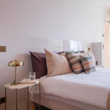 Апартаменты Exceptional Duplex - Ac-4br-8p- Close To Marais Париж