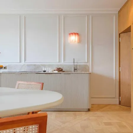 Exceptional Duplex - Ac-4br-8p- Close To Marais 아파트 파리